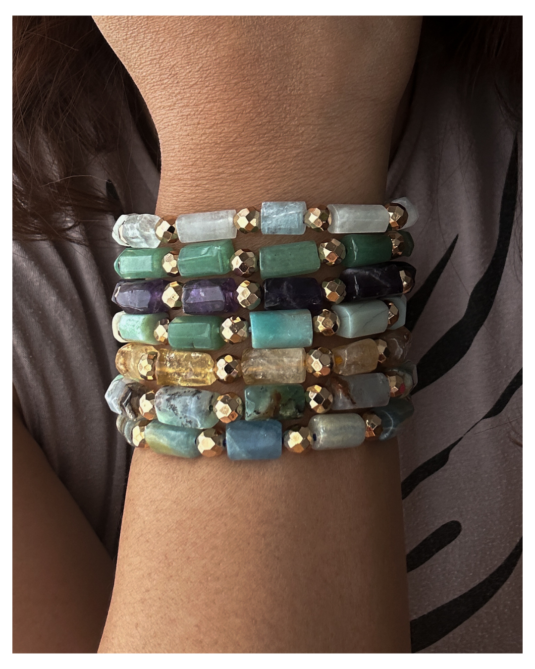 AQUAMARINE BARREL-SHAPED 8mm GEMSTONE BRACELET